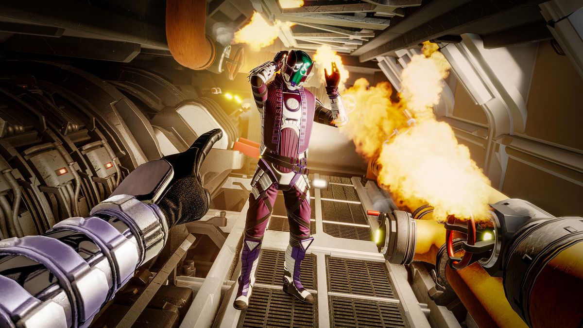 玩家角色身穿定制太空服在飞船外进行维修作业，背景是浩瀚星空与漂浮的残骸碎片