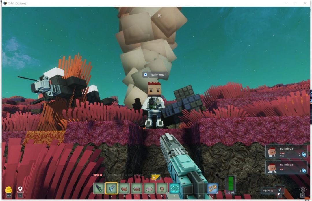 两名玩家在沙盒世界中共同建造房屋，合作进行资源采集