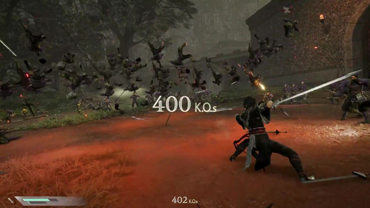 曹操端坐帐中，神情冷峻，周围谋士环绕