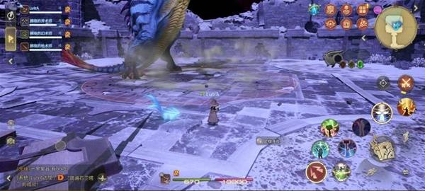 一名角色脚下出现蓝色圆形预警圈，周围队友已拉开距离，准备躲避即将爆发的寒冰爆炸