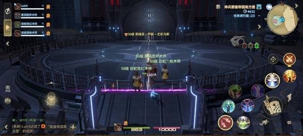 BOSS释放魔导离子技能时的全屏闪光特效，角色头顶出现伤害数字