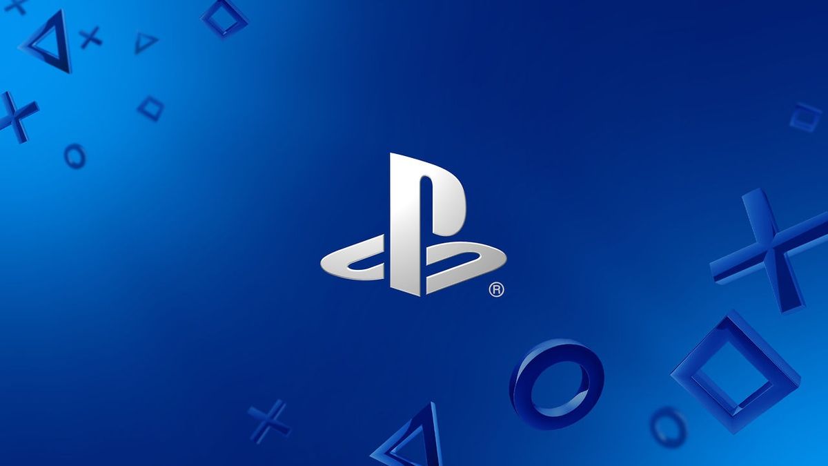 PlayStation主机历代对比图，展示PS3与PS5并列，象征兼容技术的传承与升级
