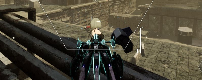 《Dolls Nest》游戏界面展示角色与武器强化选项，界面清晰显示强化等级与材料需求