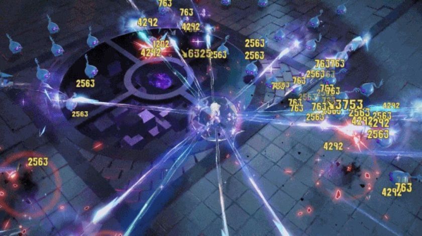 主角在怪物群中腾跃斩击，技能特效绚丽，画面充满动态张力