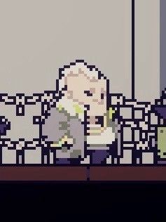 夏洛克在周四出现在多洛可小镇码头，身穿风衣，手持文件夹，与玩家进行对话交易