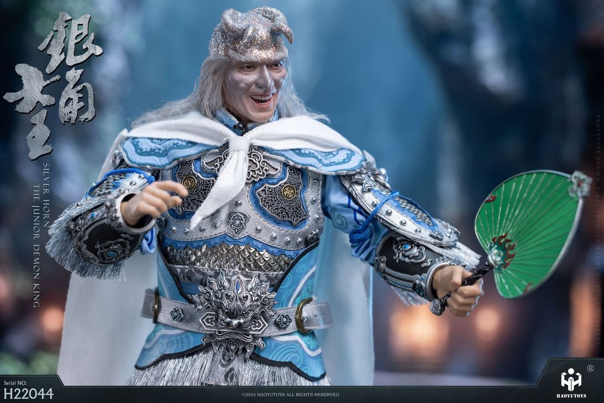 人偶关节设计展示，多处可动结构兼顾美观与把玩性