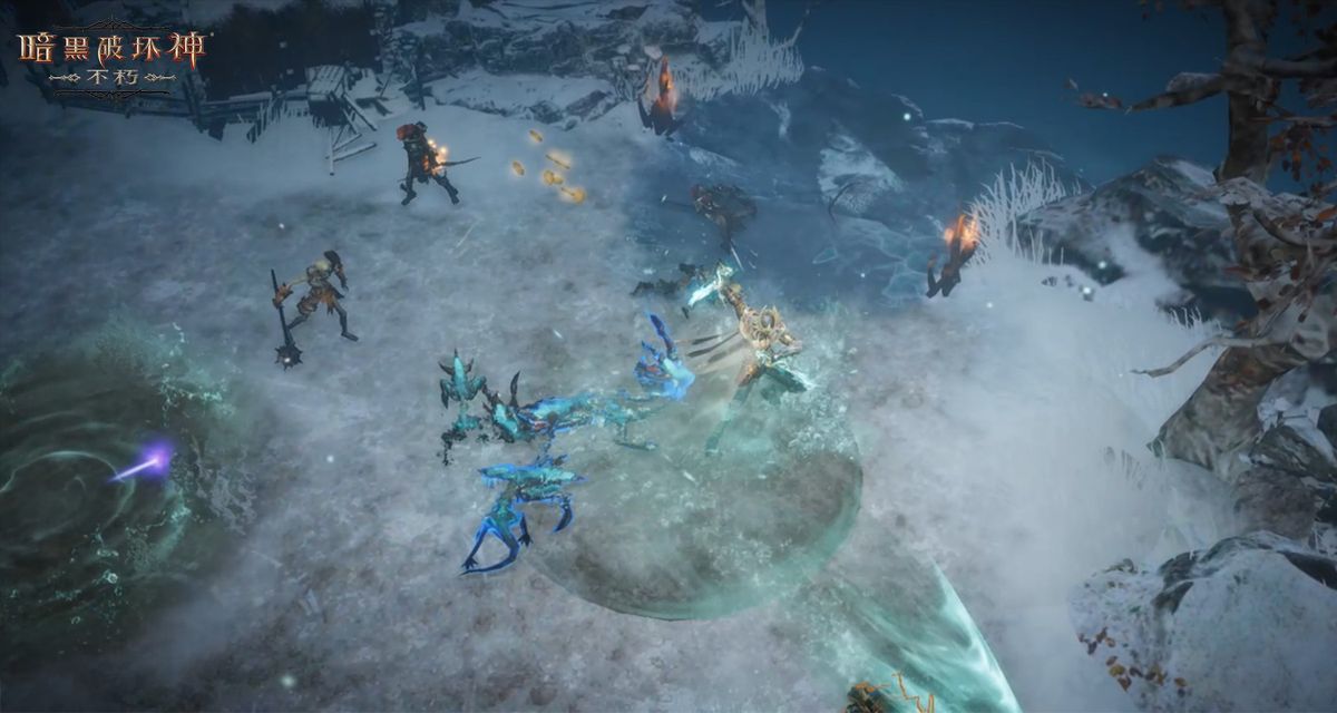 雾刃在怪物群中释放【碧波寒涛】，冰蓝色水浪呈扇形扩散，冻结并击退多名敌人
