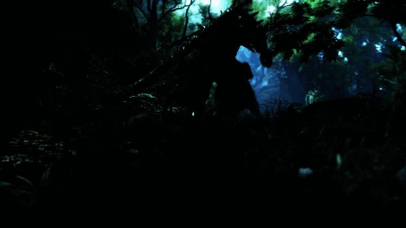 《怪物猎人：旅人》游戏场景截图，一片茂密的热带雨林中，猎人正潜行接近一只巨型飞龙类怪物