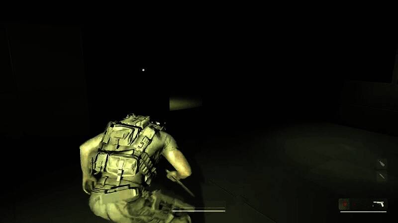 游戏内城市夜景俯瞰图，霓虹闪烁，建筑风格融合现代与未来元素