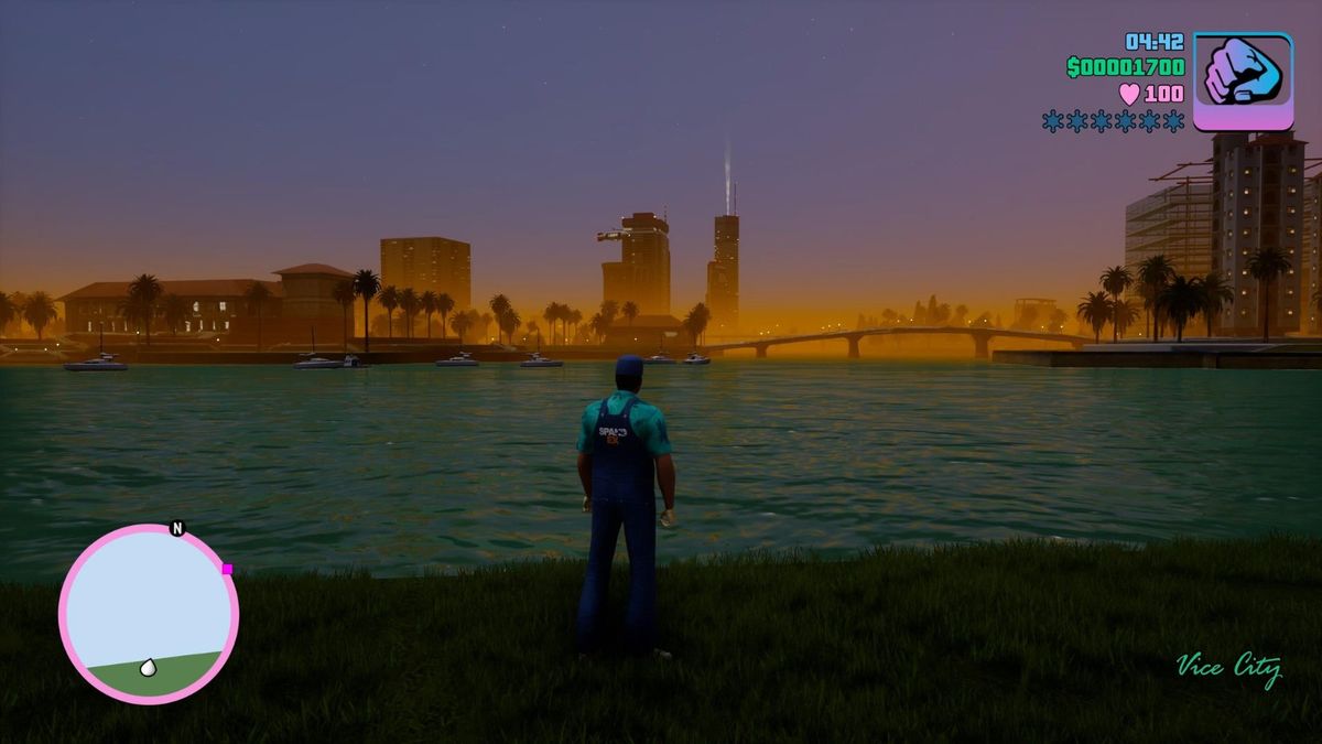 角色在雨中奔跑并持枪瞄准，动作衔接自然，画面流畅