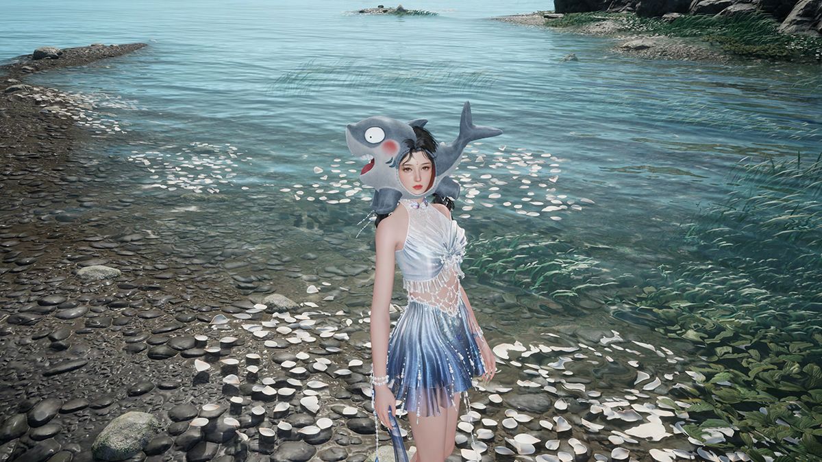 头饰·大鲨鱼头外观展示，角色佩戴立体鲨鱼造型头饰，风格俏皮吸睛