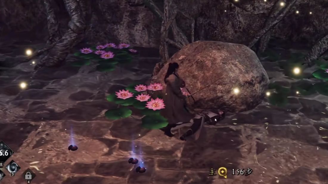 玩家在龙蛇寨采集腾蛇草，背包中已装有部分炼药材料