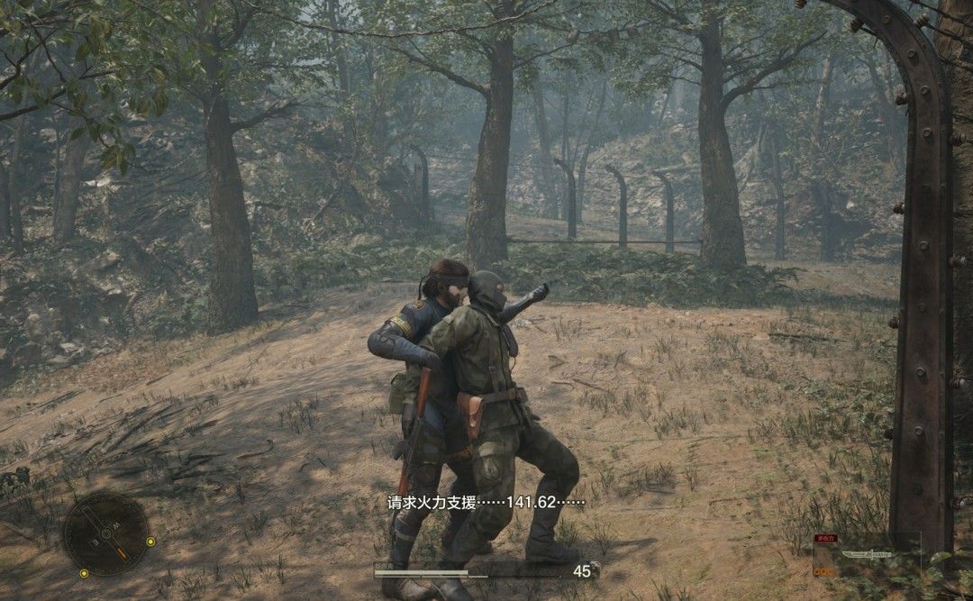 爆炸火光在丛林中炸开，敌方阵地被精准打击，展现火力支援的实际效果