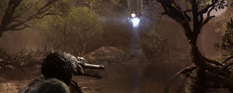 《合金装备3：重制版》中三棵木桩旁分别盘踞着三条特殊蛇类，周围环境阴暗丛林密布，氛围紧张