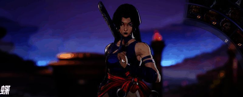 《漫威争锋》中灵蝶角色展示图，身穿紫色战衣，手持能量双刃，眼神锐利，周身环绕灵能光环，展现其高机动与高爆发特性