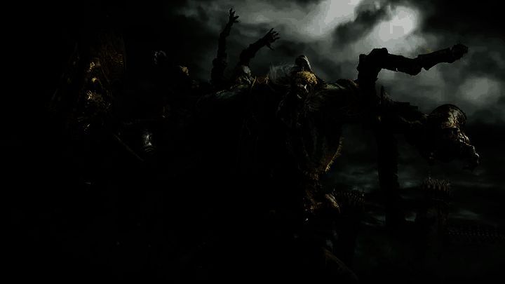 智能手机屏幕上展示多款角川旗下游戏图标，背景为动态游戏战斗画面