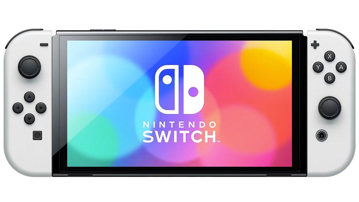 任天堂Switch主机与疑似新机型概念图并列展示，背景为任天堂经典游戏角色剪影