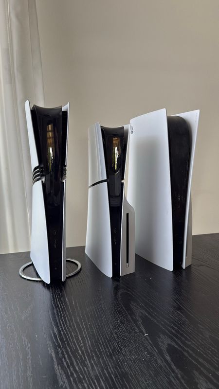 《浪人崛起》武士对决场景，刀光剑影与天气系统高度拟真