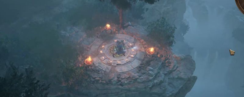 《泰坦之旅2》游戏中角色界面展示异常高额属性值，屏幕右下角显示多枚属性戒指装备状态