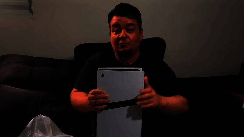 系统设置界面简洁直观，支持深色模式切换