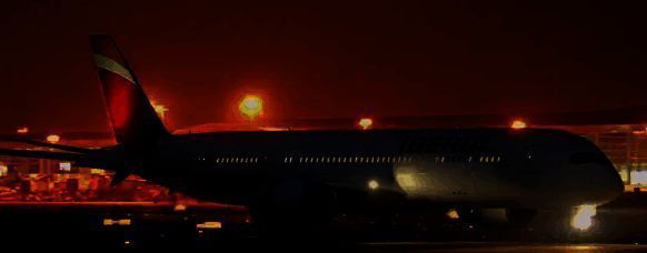 海南航空不同票价等级退票费用对比图表，清晰展示各折扣区间手续费比例