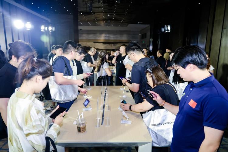 《雷电：觉醒》在鸿蒙系统上实现90帧流畅画质体验