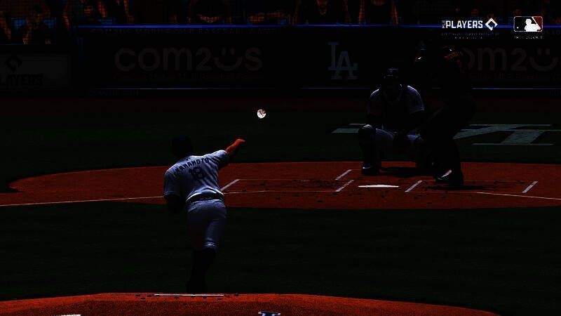 季后赛对战界面，展示晋级路径与对战对手信息