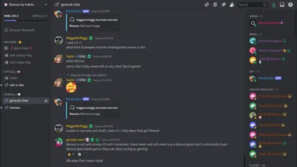 Discord聊天记录截图，展示管理员发布公告说明发言限制措施