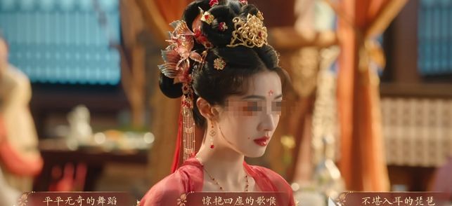 游戏角色对话界面，显示‘劝高阳’与‘劝陛下’两个选项，背景为金碧辉煌的宫殿