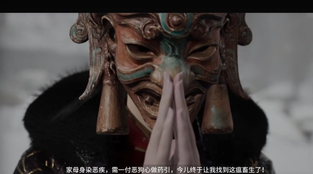 女性BOSS登场画面，身穿军装，眼神冷峻