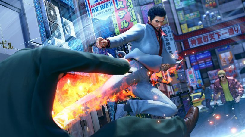 隐藏BOSS战预告图，巨大体型敌人压迫感十足