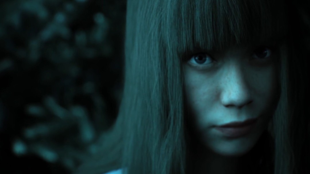 UI界面特写：仿微信对话框弹出异常消息，文字逐字消失，最后仅剩一个不断跳动的红色省略号