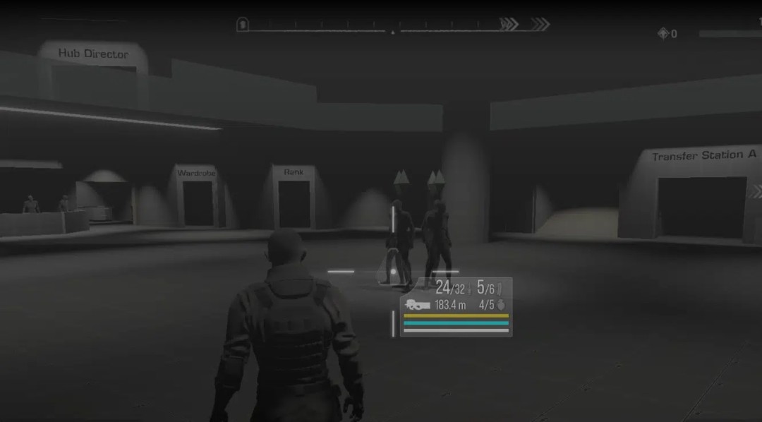 Bend工作室‘镜湖’项目早期概念图：灰调写实风格的军事基地枢纽场景，中央为多层环形指挥台，四周悬浮全息战术地图与武器装备UI界面，地面散落战术平板与模块化枪械组件