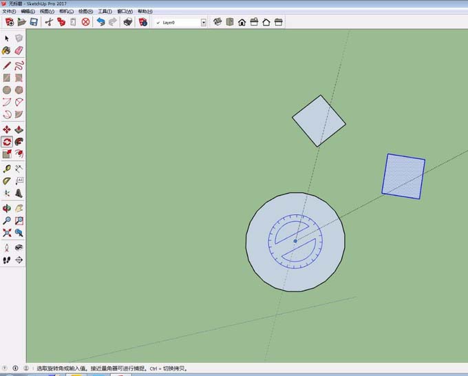 SketchUp 2017操作提示界面：键盘Ctrl键被高亮标注，同时软件右下角弹出‘复制模式已启用’浮动提示框