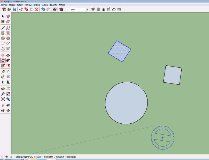 SketchUp 2017最终效果展示：8个完全等距排列的方形体沿圆形轨迹整齐分布，形成规整的环状阵列结构