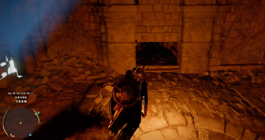 控制轮盘特写：布满油污的青铜圆盘中央嵌有发光水晶，角色双手发力旋转，齿轮逐格咬合发出金属震鸣