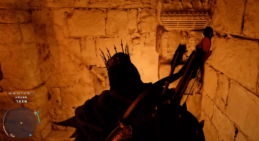 角色手持火炮第一人称视角：视野右下角弹出技能提示框，显示「震爆突袭」冷却时间18秒，附带音效波形图